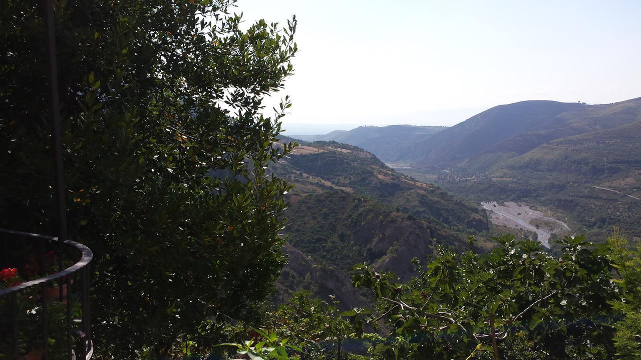 Lo Sparviero Civita